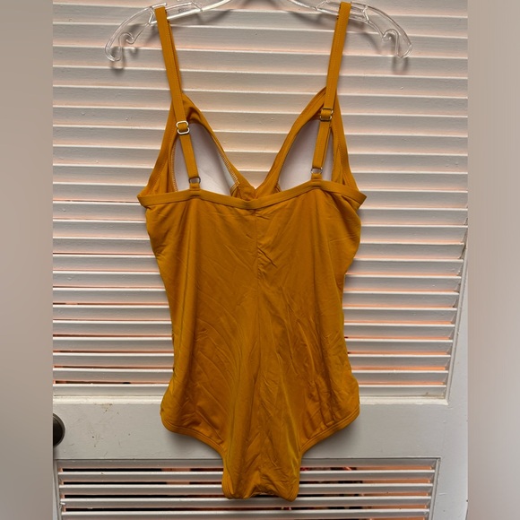 Jantzen one piece mustard yellow swim suit Size 10 - Picture 2 of 5
